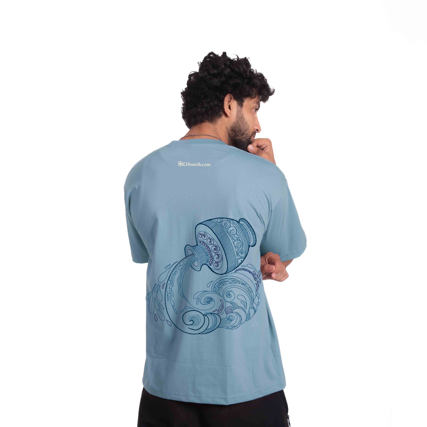 AQUARIUS ZODIAC (कुंभ)